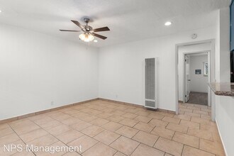 765 Cerritos Ave in Long Beach, CA - Building Photo - Building Photo