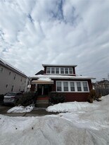 32 Fountain Pl in Poughkeepsie, NY - Building Photo