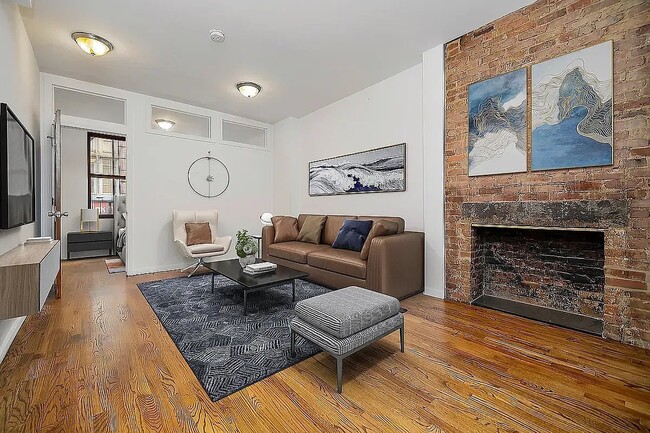 130 Allen St, Unit 4