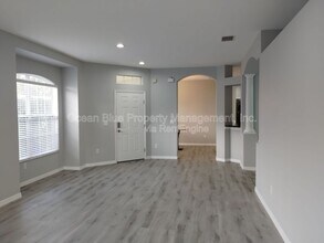 3433 Chapel Creek Cir in Wesley Chapel, FL - Building Photo - Building Photo