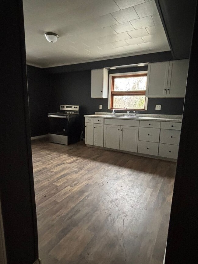 193 Elmwood St in New Castle, PA - Building Photo - Building Photo