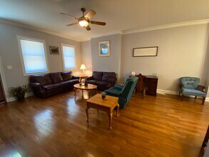 907 E Carson St in Pittsburgh, PA - Building Photo - Building Photo