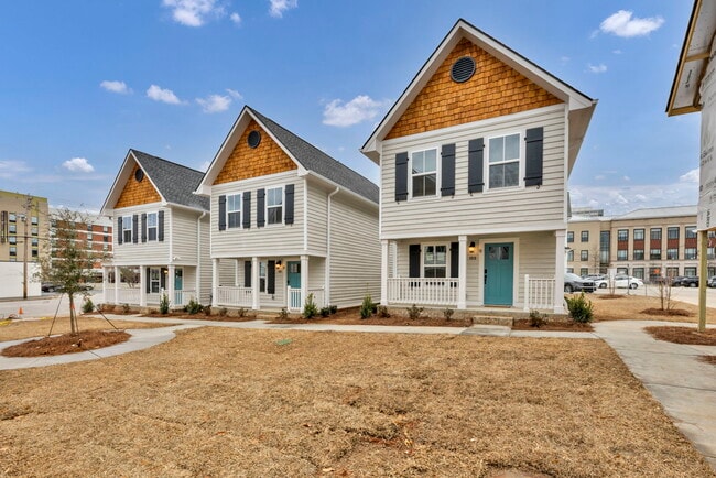 property at 1209 Pickens St