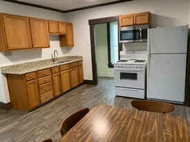 135 E Duncan St in Columbus, OH - Building Photo