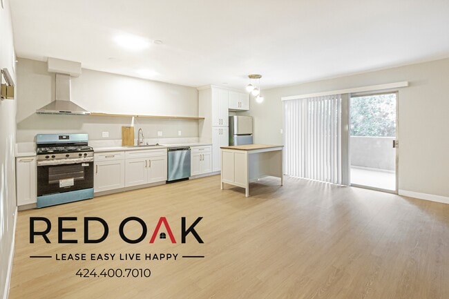 property at 127 W Live Oak St