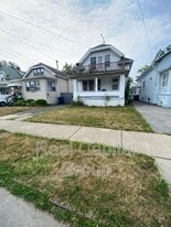 511 Shirley Ave in Buffalo, NY - Building Photo