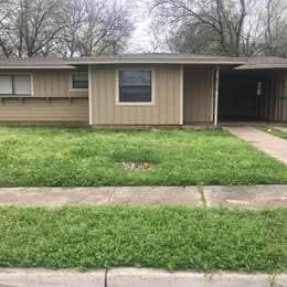 property at 4712 Forbes St