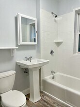 19 Howell St, Unit 1A in Boston, MA - Foto de edificio - Building Photo