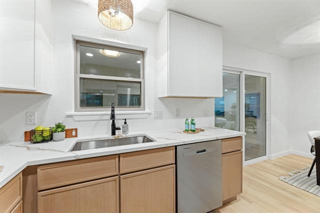 property at 9056 Berkshire Dr