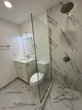 904 E Tiffany Dr in West Palm Beach, FL - Building Photo - Building Photo