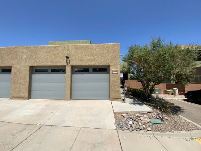 property at 1663 Bull Lea Dr SE
