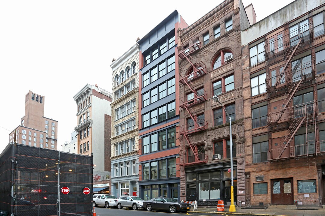 45 Great Jones St in New York, NY - Foto de edificio