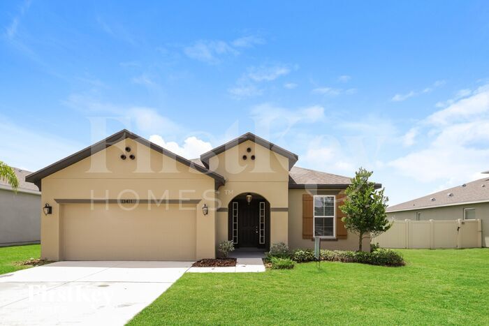 13411 Palmera Vista Dr in Riverview, FL - Building Photo