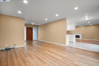 1043 Bonner Ave in Fremont, CA - Building Photo - Building Photo