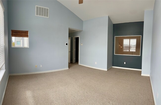 property at 3208 Yellowstone Park Dr