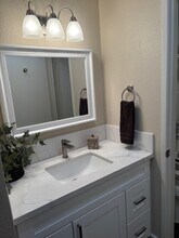 1000 Sibley Apt Homes in Folsom, CA - Foto de edificio - Building Photo