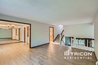 1235 Wilderness Park Cir in Eagan, MN - Building Photo - Building Photo
