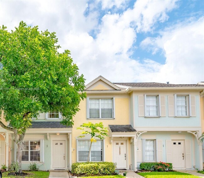 property at 69 Simonton Cir