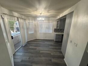 19846 Sandpiper Pl in Santa Clarita, CA - Building Photo - Building Photo