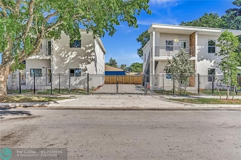 5989 NW 14th Ave in Miami, FL - Building Photo