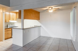 Park Plaza Apartments in Stanton, CA - Building Photo - Interior Photo