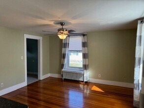 66 Water St in Westborough, MA - Foto de edificio - Building Photo