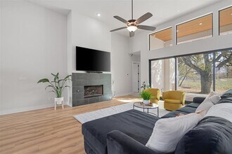 264 Wellborn Rd in Liberty Hill, TX - Building Photo - Building Photo