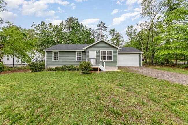 268 American Dr in Ruther Glen, VA - Building Photo - Building Photo