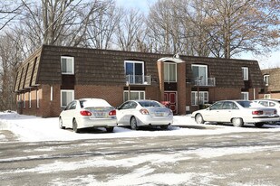 Normandy House Apartments in Amherst, OH - Building Photo