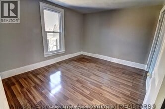 266 Belleview Ave in Windsor, ON - Building Photo - Building Photo
