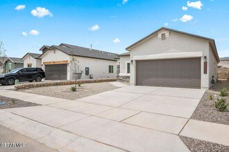 11145 Blazing Star Pl in El Paso, TX - Building Photo - Building Photo