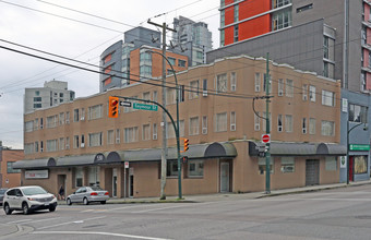 530 Drake St in Vancouver, BC - Building Photo - Building Photo