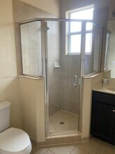 17194 SW 93rd St in Miami, FL - Building Photo - Building Photo