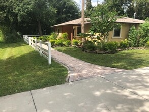 103 N Forsyth St in Bunnell, FL - Building Photo - Building Photo