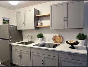 2351 Longhorn St in Dallas, TX - Building Photo - Building Photo