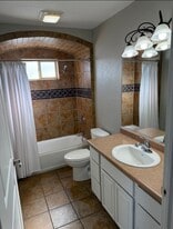 512 Los Pinos Cir in Silver City, NM - Building Photo