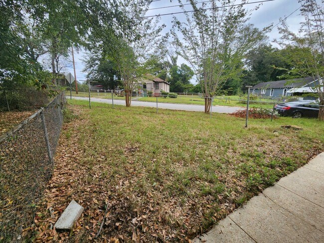 2639 Willow St in Columbus, GA - Building Photo - Building Photo