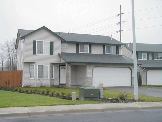 property at 16301 NE 71st St