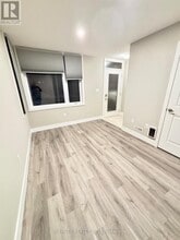 177 Edgevalley Rd in London, ON - Building Photo - Building Photo