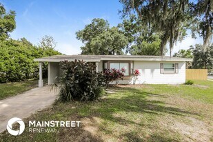 307 S Ulysses Dr in Apopka, FL - Building Photo