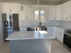 15 Barton Rd in Yonkers, NY - Building Photo - Building Photo