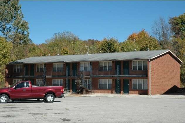 Monroe Square Apartments in Ellettsville, IN - Foto de edificio