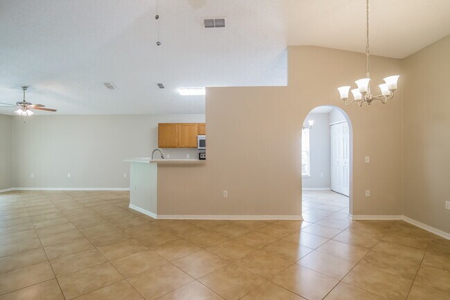 3192 Carlotta Road in Middleburg, FL - Foto de edificio - Building Photo