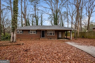 4908 Sugar Valley Rd in Mableton, GA - Building Photo