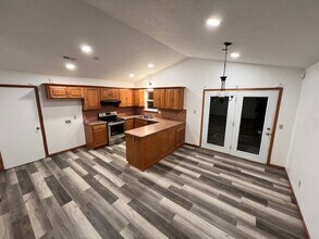 1408 Martin Ave in Salina, KS - Building Photo - Building Photo