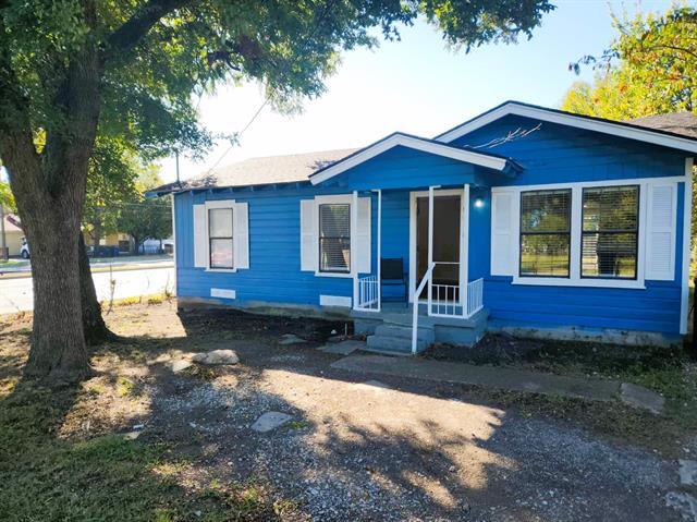 8918 Slay St in Dallas, TX - Building Photo