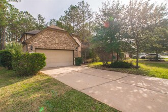 54 N Marshside Pl in Spring, TX - Building Photo - Building Photo
