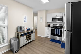 Legacy on Lynnfield in Memphis, TN - Building Photo - Building Photo