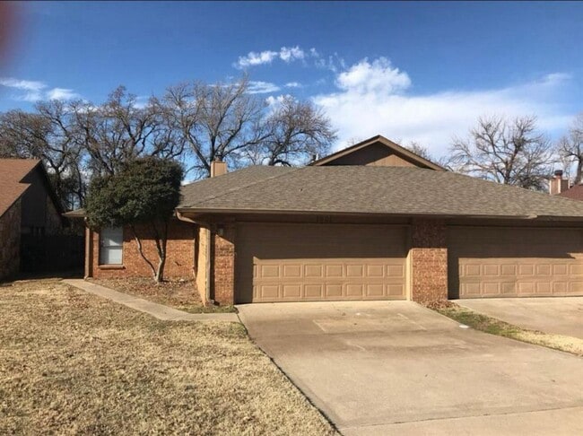 property at 1601 Julie Pl
