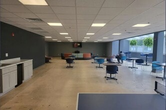 4205 Hatch Blvd in Sheffield, AL - Building Photo - Building Photo